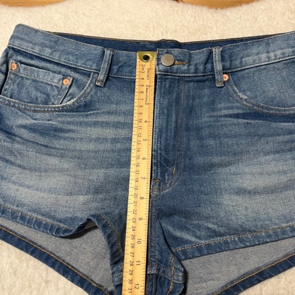 BDG Denim Urban Outfitters Womens Blue Mid Rise Jean Shorts 100% Cotton Size W35 - Picture 9 of 10